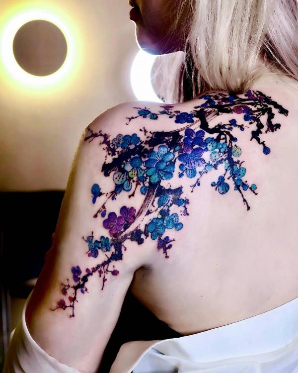 Blue Green plum blossom