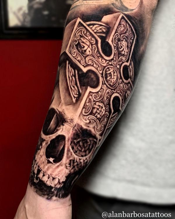 Cross with skull tattoo