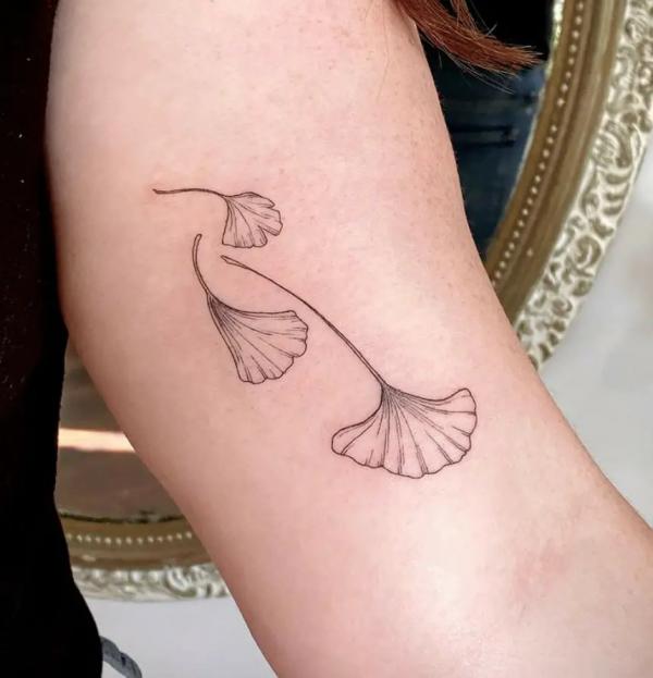 Placement idea for leaf 🌿 #fyp #viral #tattoo #tattoos #smalltattoo #... |  TikTok