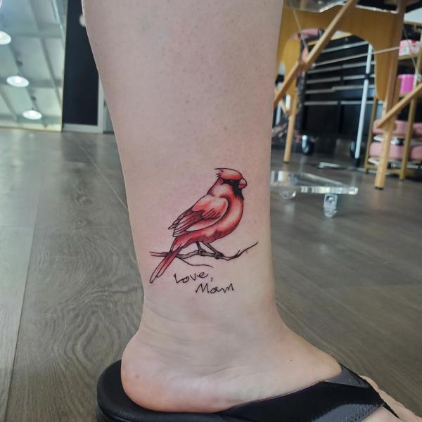 Memorial cardinal tattoo with word Love Mom