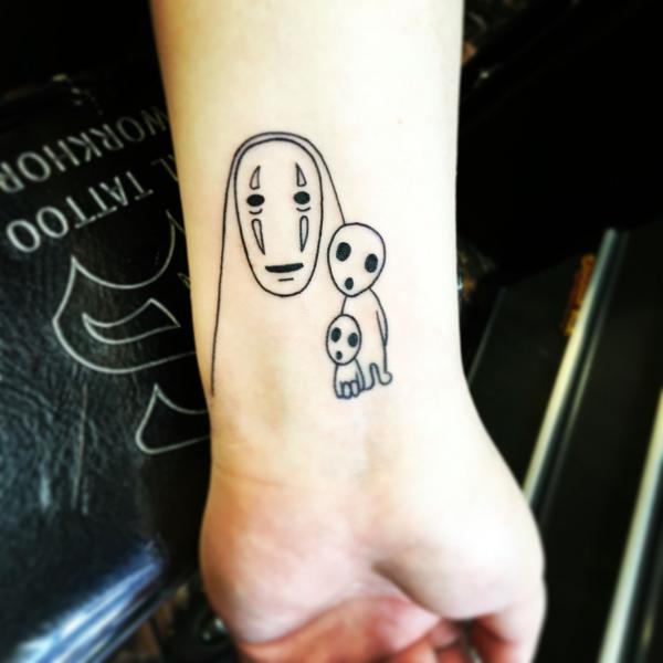 No face and kodamas outline tattoo