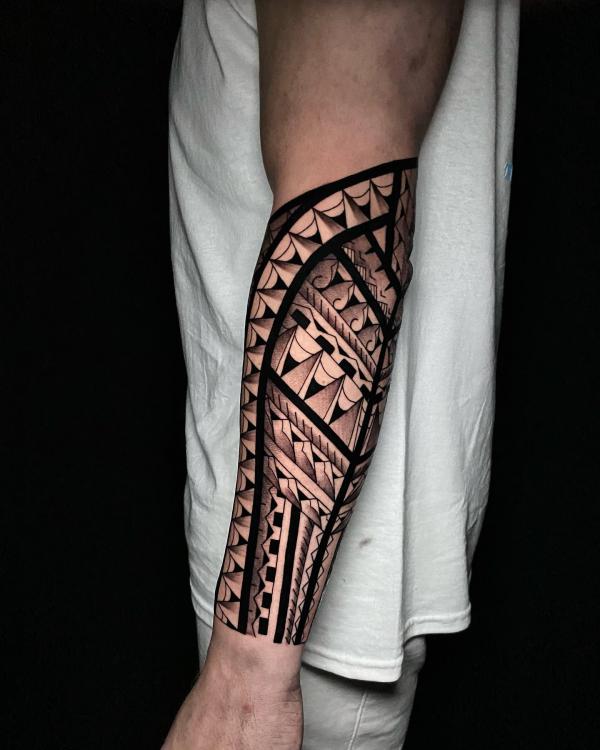 Tribal Tattoo Sleeve: Meaning of Symbols and Designs | Art and Design