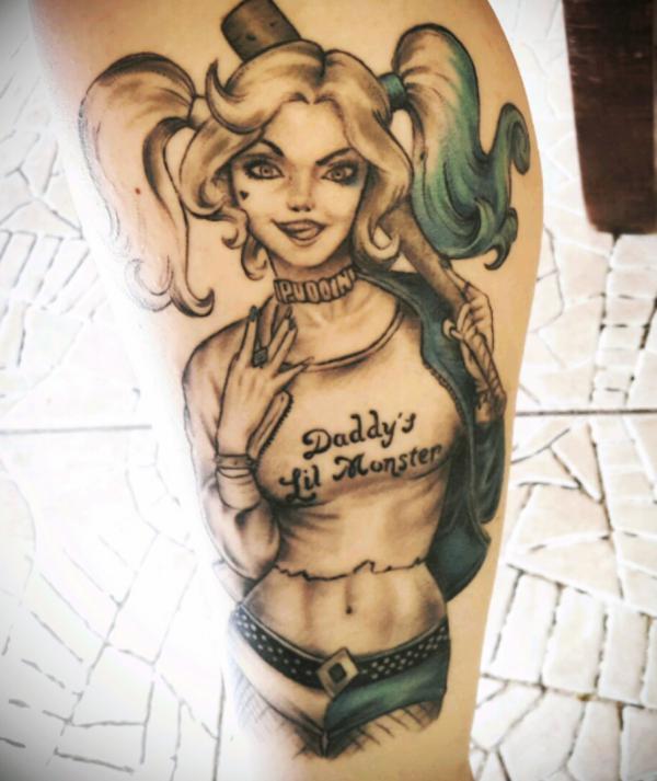 Harley quinn with baseball bat wearing Daddys Lil monster shirt tattoo black and grey