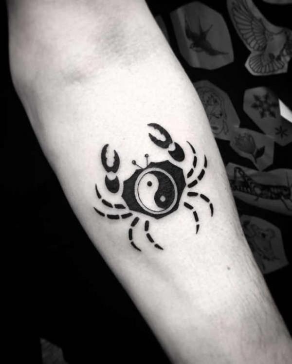 Yin yang Zodiac cancer tattoo black and white