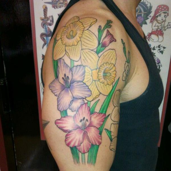 gladiolus and daffodil tattoo