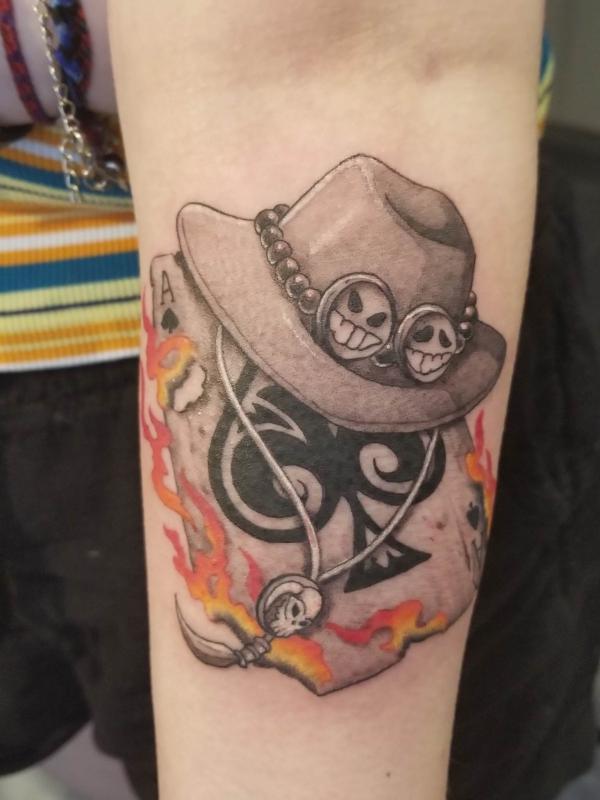 Burning ace of spade with one piece hat of Portgas D Ace