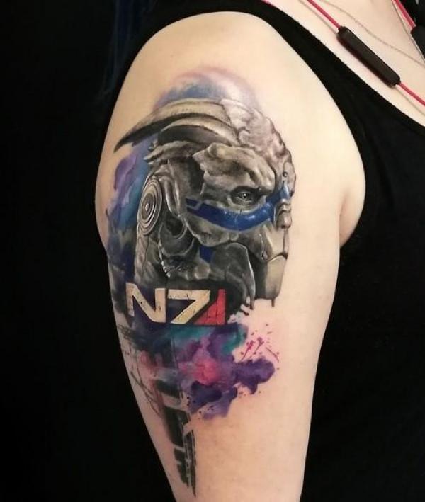 Garrus Vakarian with N7 logo tattoo