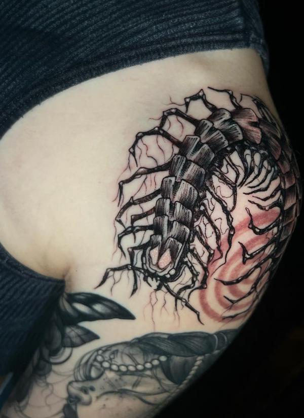 Shoulder centipede tattoo