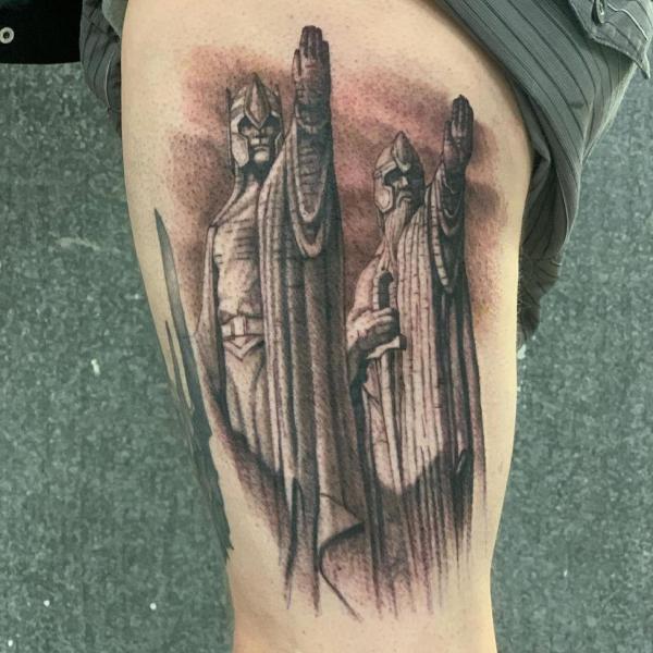 The Argonath lotr thigh tattoo
